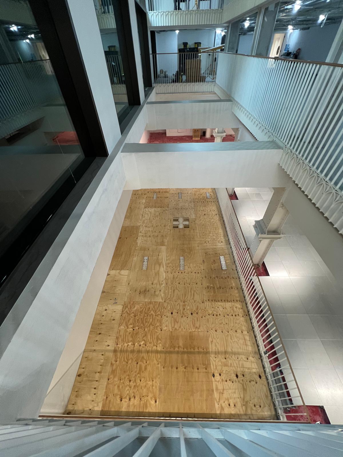 New steelwork and connections for the mezzanine platform