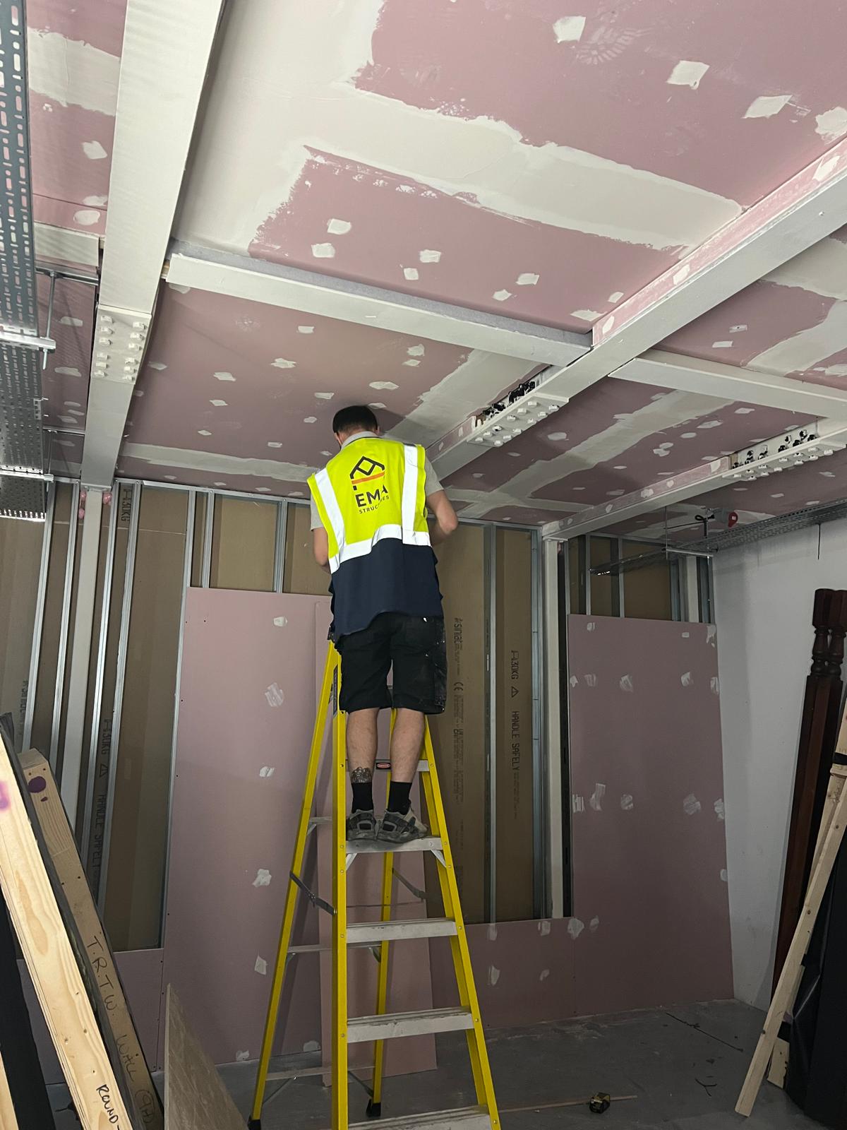 Mezzanine platform integrated into the multi-storey space